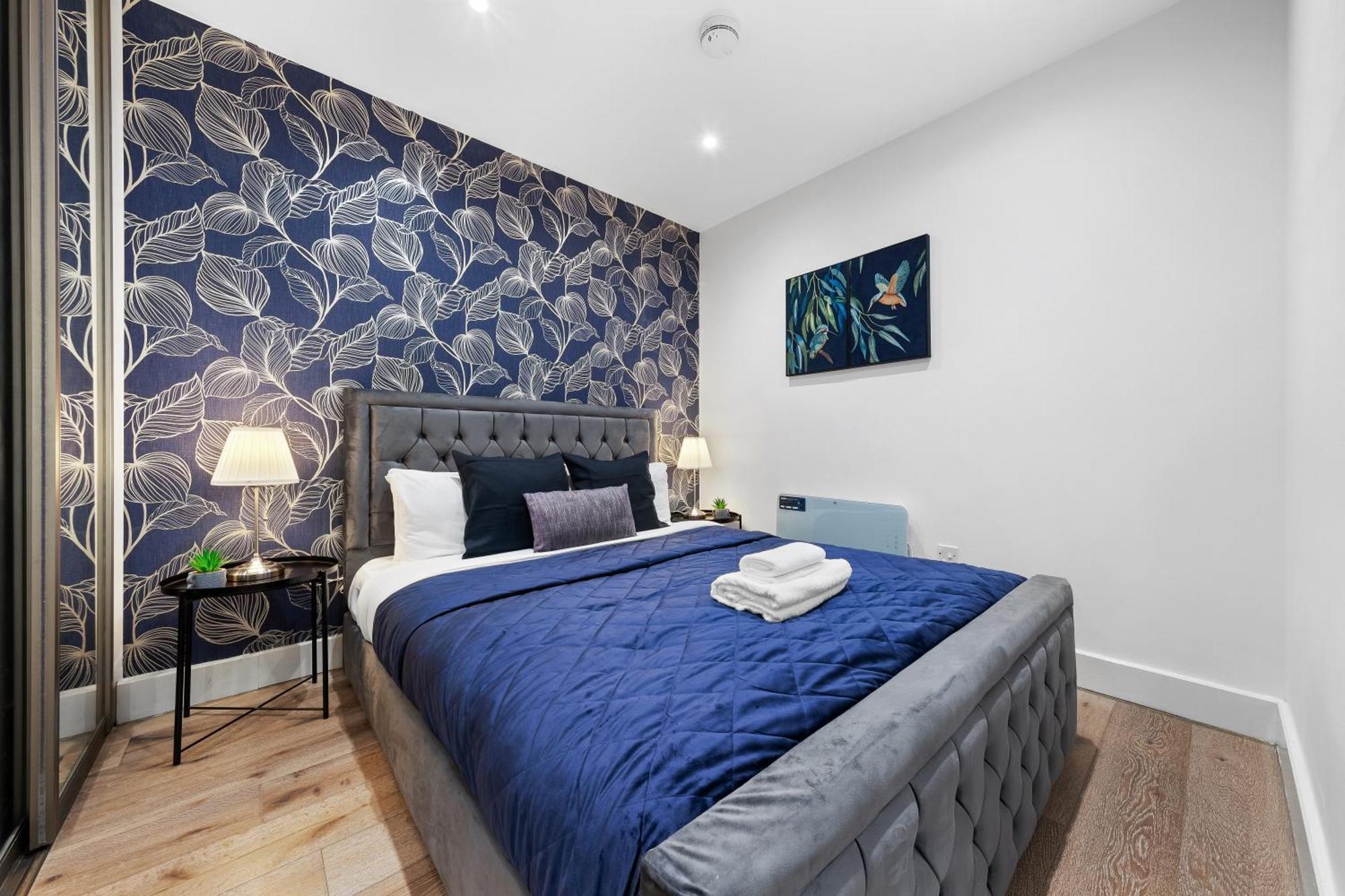 Modern One Bedroom Flat - Sleeps 5 -Near Heathrow - London Ub3 Exteriör bild