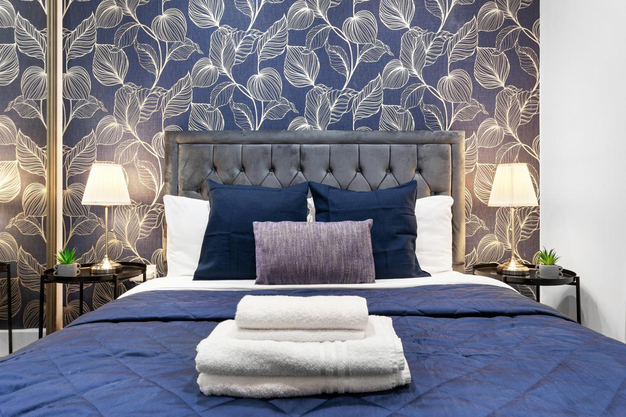 Modern One Bedroom Flat - Sleeps 5 -Near Heathrow - London Ub3 Exteriör bild